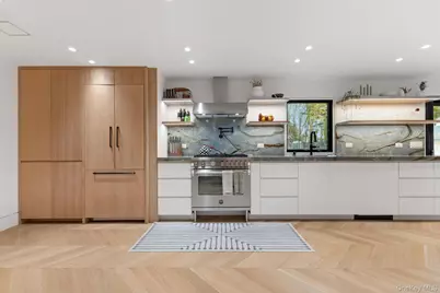 1824 Morningview Drive, Yorktown Heights, NY 10598 - Photo 19