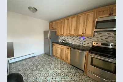 250 Beechwood Avenue #8B, Poughkeepsie, NY 12601 - Photo 5