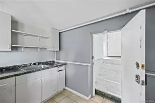 1563 Baldwin Blvd, Bay Shore, NY 11706 - Photo 37