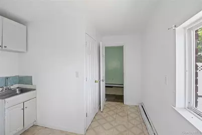 1563 Baldwin Boulevard, Bay Shore, NY 11706 - Photo 41