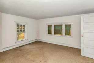 113 Murray Ave, Port Washington, NY 11050 - Photo 17