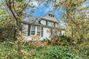 113 Murray Ave, Port Washington, NY 11050 - Photo 3