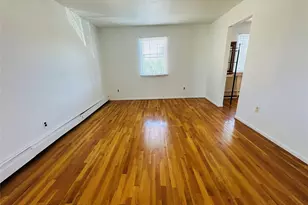 176 A Jackson Ave, Syosset, NY 11791 - Photo 17