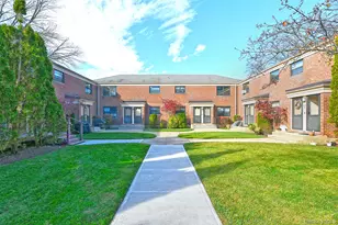 219-07 74th Ave, Oakland Gardens, NY 11364 - Photo 17