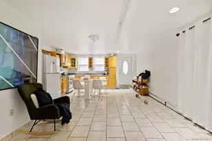 953 Rhinelander Ave, Bronx, NY 10462 - Photo 13