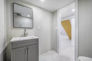 89 Hunnewell Ave, Elmont, NY 11003 - Photo 49