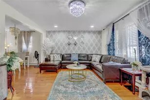 121-02 153rd St, Jamaica, NY 11434 - Photo 3