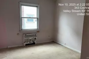 343 Cochran Pl, Valley Stream, NY 11581 - Photo 17