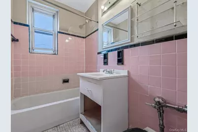 2625 Union Street #6A, Flushing, NY 11354 - Photo 5