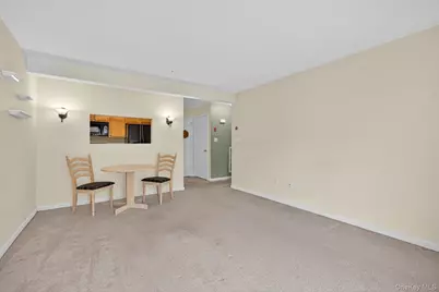 261 Ruth Court, Middletown, NY 10940 - Photo 7