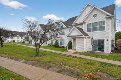 261 Ruth Court, Middletown, NY 10940 - Photo 3