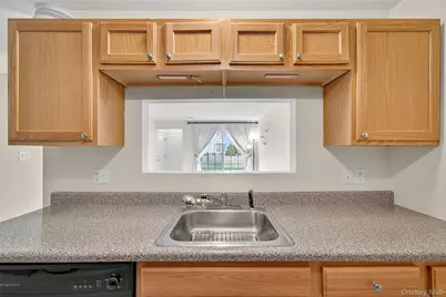 261 Ruth Court, Middletown, NY 10940 - Photo 11