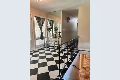 165 Scott Avenue, Deer Park, NY 11729 - Photo 3