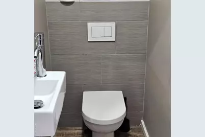 265 Summit Avenue, Fleetwood, NY 10552 - Photo 9