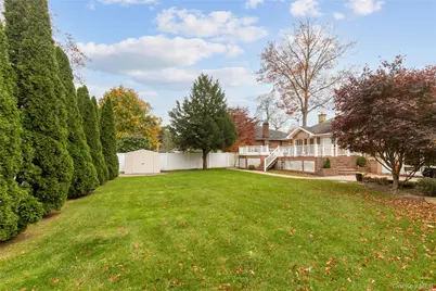 188 Rhododendron Drive, Westbury, NY 11590 - Photo 5