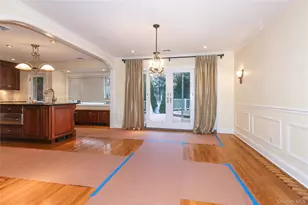 188 Rhododendron Dr, Westbury, NY 11590 - Photo 7