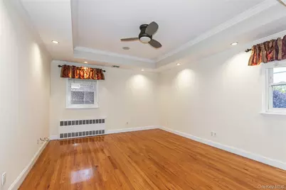 188 Rhododendron Drive, Westbury, NY 11590 - Photo 15
