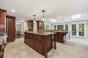 5 Kanes Ln, Huntington, NY 11743 - Photo 9