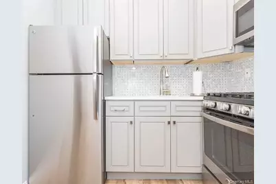 242-25A Oak Park Drive, Douglaston, NY 11362 - Photo 17