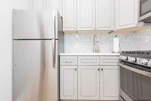 242-25A Oak Park Dr, Douglaston, NY 11362 - Photo 17