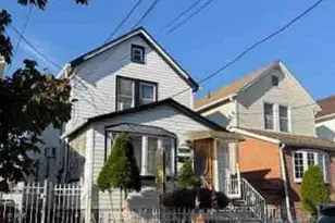 107-18 108th St, Richmond Hill, NY 11419 - Photo 1