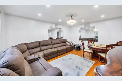 252-15 72nd Avenue #166A, Bellerose, NY 11426 - Photo 9