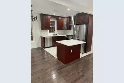 235 E 235th Street, Bronx, NY 10470 - Photo 3