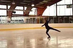 15 Canterbury Rd, Great Neck, NY 11021 - Photo 21