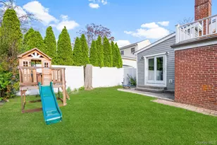 1096 Hunter Ave, Pelham, NY 10803 - Photo 31