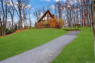 74 Brandy Ln, Wappingers Falls, NY 12590 - Photo 3