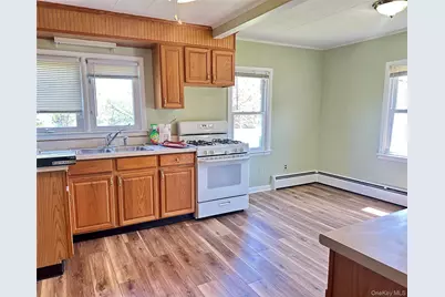111 Round Hill Road, Florida, NY 10921 - Photo 7