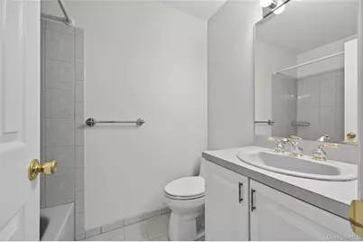 13 Parkridge Court, Huntington, NY 11743 - Photo 25