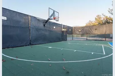 242-29A Oak Park Drive, Douglaston, NY 11362 - Photo 19