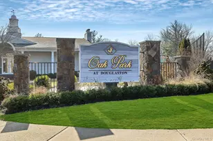 242-29A Oak Park Dr, Douglaston, NY 11362 - Photo 17