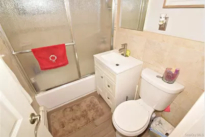 529 Lombard Street, North Babylon, NY 11703 - Photo 11