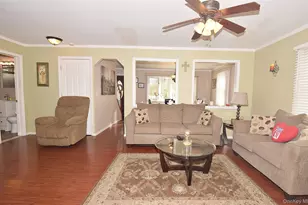 529 Lombard St, North Babylon, NY 11703 - Photo 7