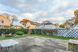 2231 3rd St, East Meadow, NY 11554 - Photo 27