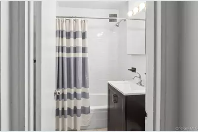87-20 175th Street #1K, Jamaica, NY 11432 - Photo 5