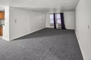 87-20 175th St, Jamaica, NY 11432 - Photo 3