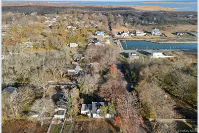 83 Elm Road E, Mastic Beach, NY 11951 - Photo 21