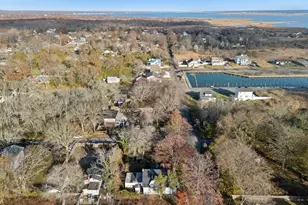 83 Elm Rd E, Mastic Beach, NY 11951 - Photo 21