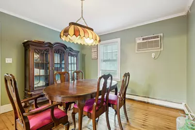 83 Elm Road E, Mastic Beach, NY 11951 - Photo 5