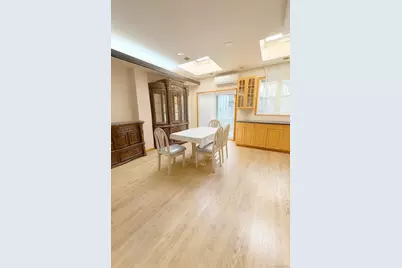 144-24 Jewel Avenue, Kew Gardens, NY 11367 - Photo 7