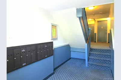 324 Post Avenue #12F, Westbury, NY 11590 - Photo 3