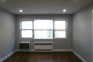 324 Post Ave, Westbury, NY 11590 - Photo 9