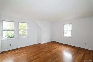 49 East Ave, Glen Cove, NY 11542 - Photo 23