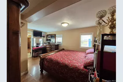 172 Argyle Avenue, Uniondale, NY 11553 - Photo 17