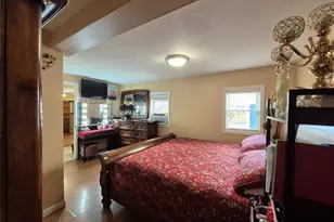 172 Argyle Ave, Uniondale, NY 11553 - Photo 17