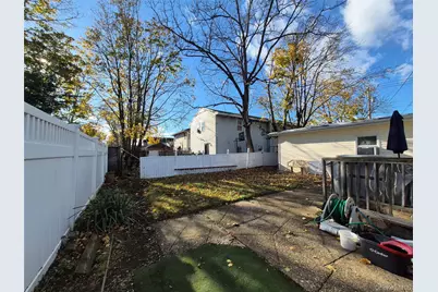 172 Argyle Avenue, Uniondale, NY 11553 - Photo 23