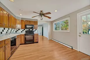 3 Hazel Rd, Rocky Point, NY 11778 - Photo 13